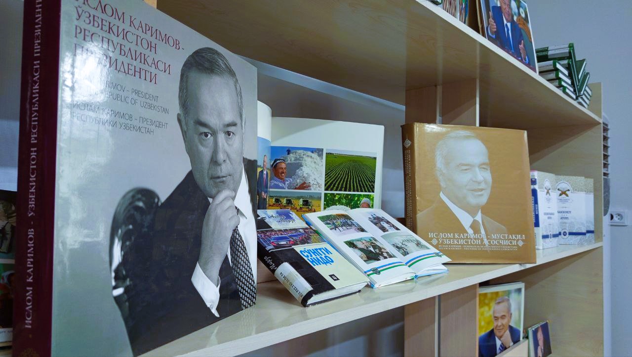 Islom Karimov tavalludining 88 yilligi munosabati bilan kitoblar ko‘rgazmasi tashkil etildi.
