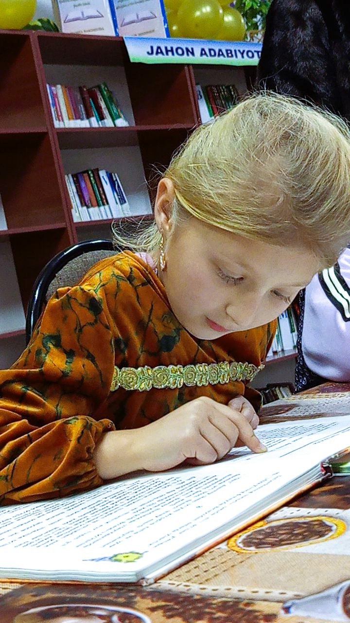 Bilim — nur, kitob esa unga eltuvchi yo‘ldir. 📖💡