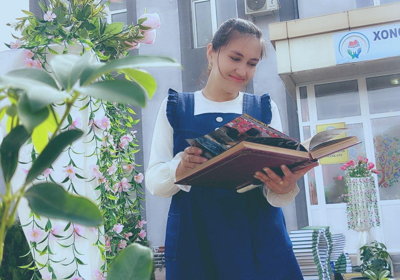 📚✨ Xonqa tumanida kitob yarmarkasi tashkil etildi