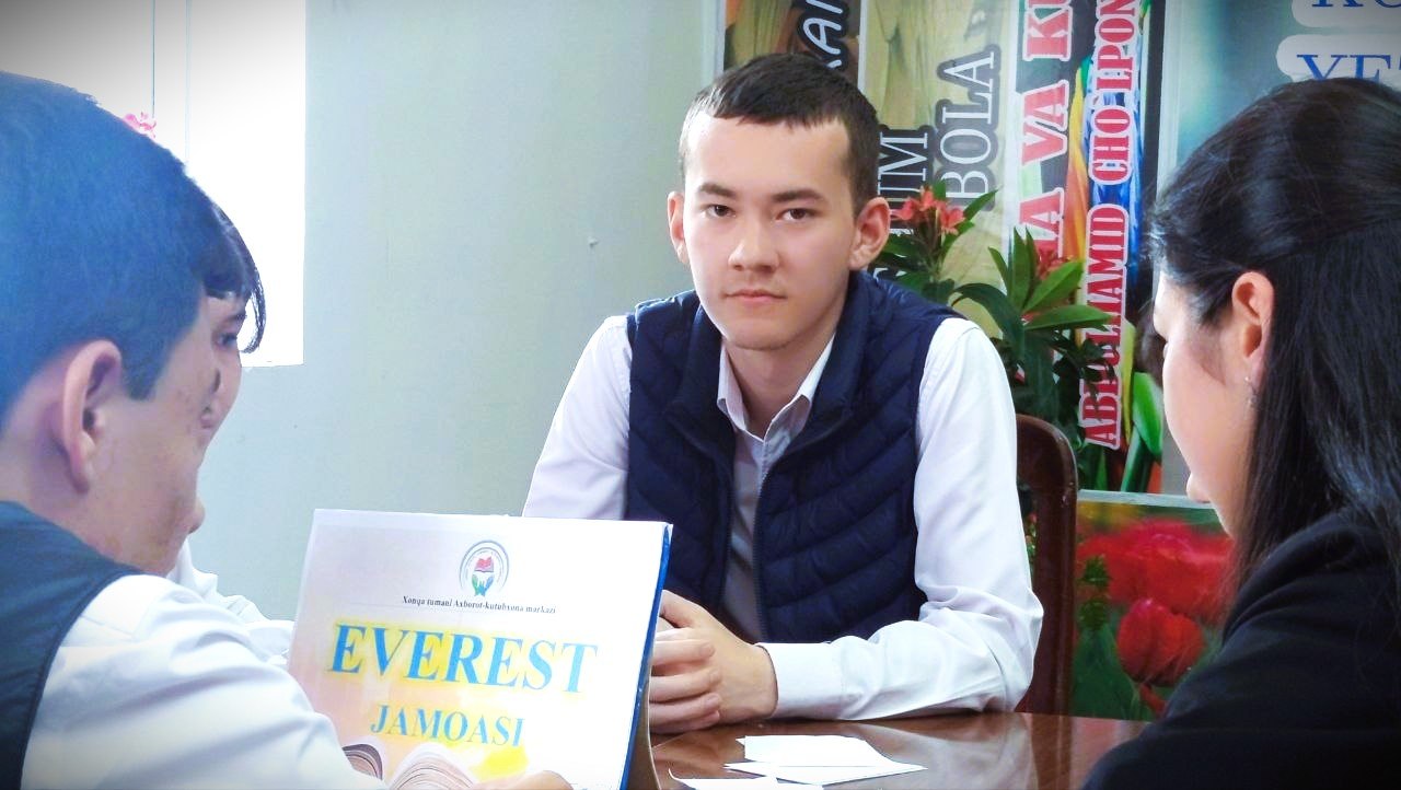 🧠 Xonqada "Zakovat" bahslari: Kitobxonlik haftaligining eng qizg‘in lahzalari!